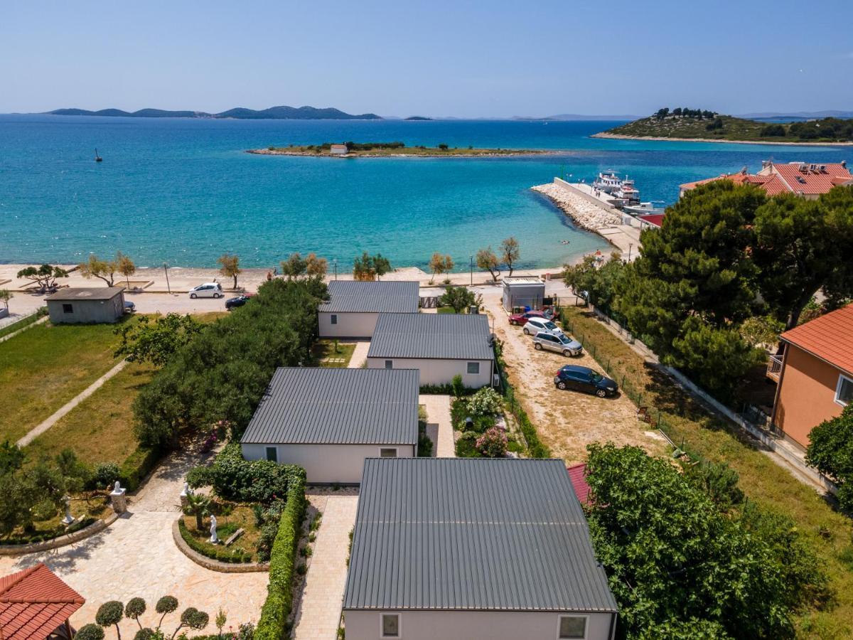 Rasin Mobile Homes Pakoštane Exteriér fotografie