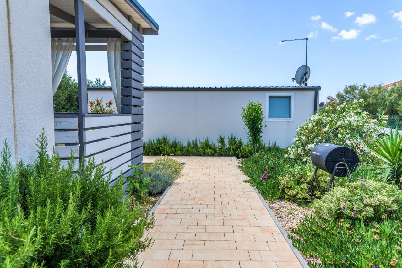Rasin Mobile Homes Pakoštane Exteriér fotografie